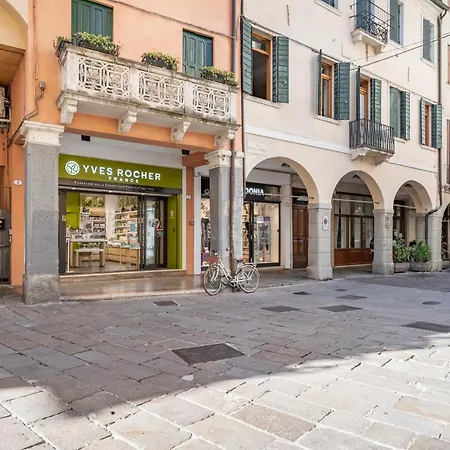 Guesthost - Centre Cosy Padova